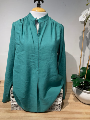 Karen Kane Green Placket Top