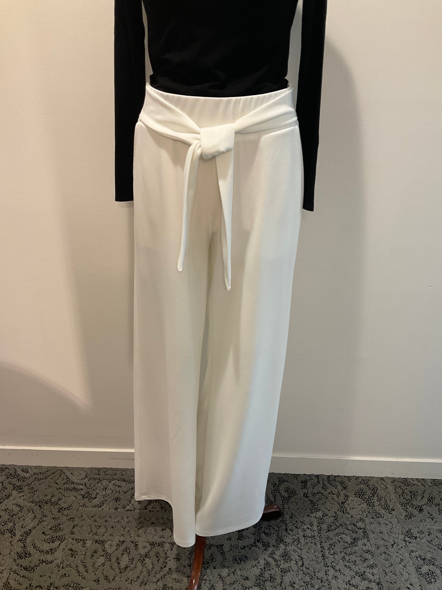 Orly Off White Pant W/ Belt