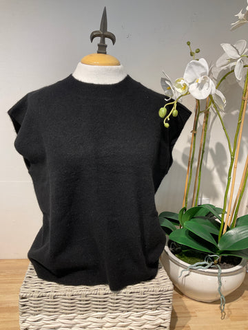 Pure Amici Black Cashmere Tank Sweater