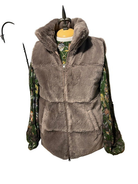 Dylan Sarah Reversible Side Zip Vest Faux-Fur/Nylon-Soft Brown