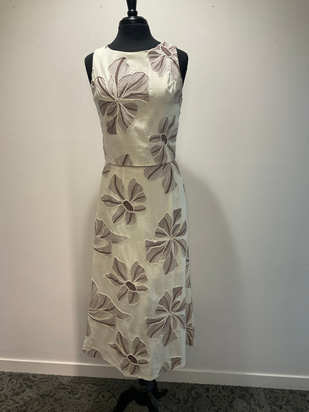 Femme Fatale Abstract Floral Embroidery Top