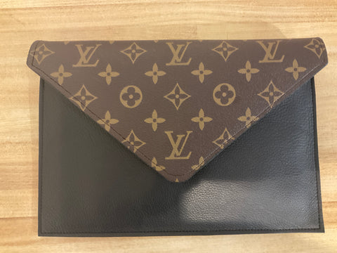 Montana Black Leather W Brown LV W/ Bronze Chain