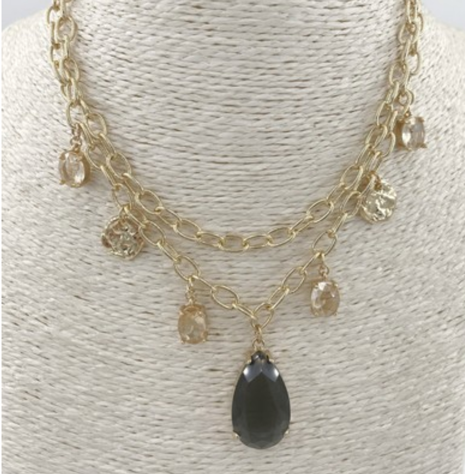 MB Ari Black Necklace