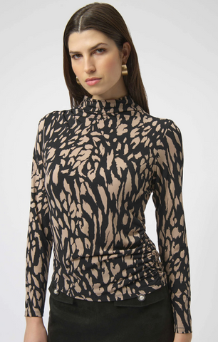 JR Silky Knit Animal Print Fitted Top
