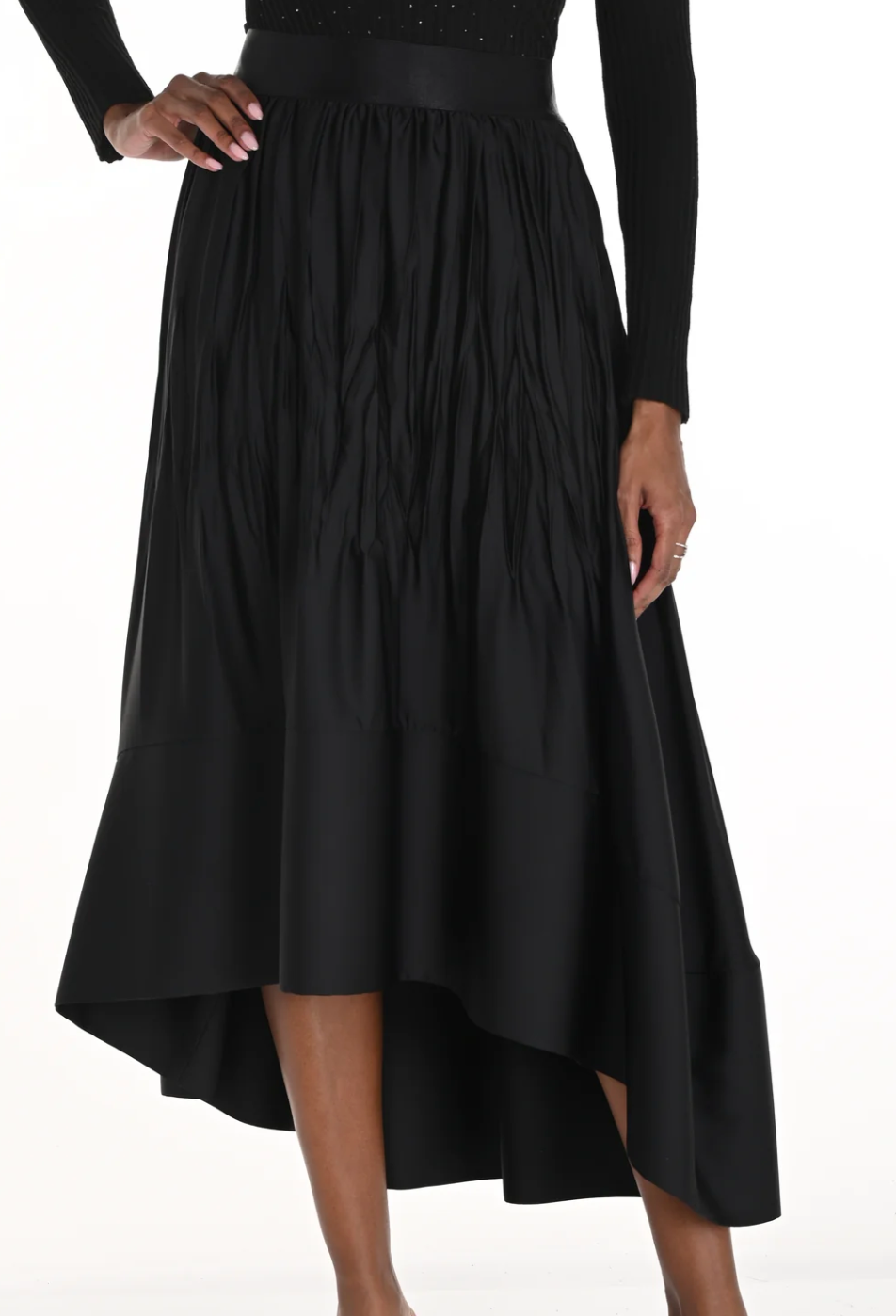 Frank Lyman Black Low High Skirt