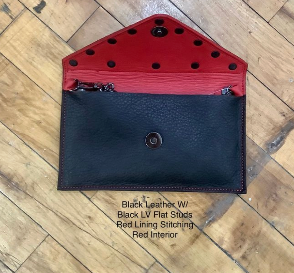 Moonlighting Montana Black Leather W Black LV and Red Lining