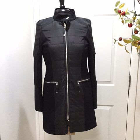 I'Cona Black Long Quilted Jacket W/ Zipper Detail